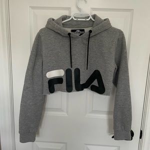 FILA - Cropped Hoodie